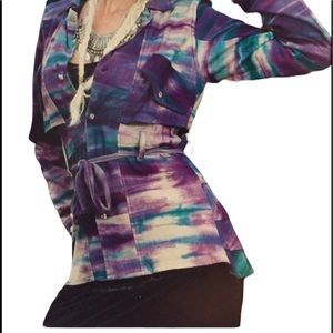 NWT.  Sacred Threads Jacket.  Large. 215811. BL/RD 11